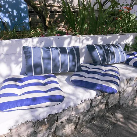 アパート Robinson Dora Putniković